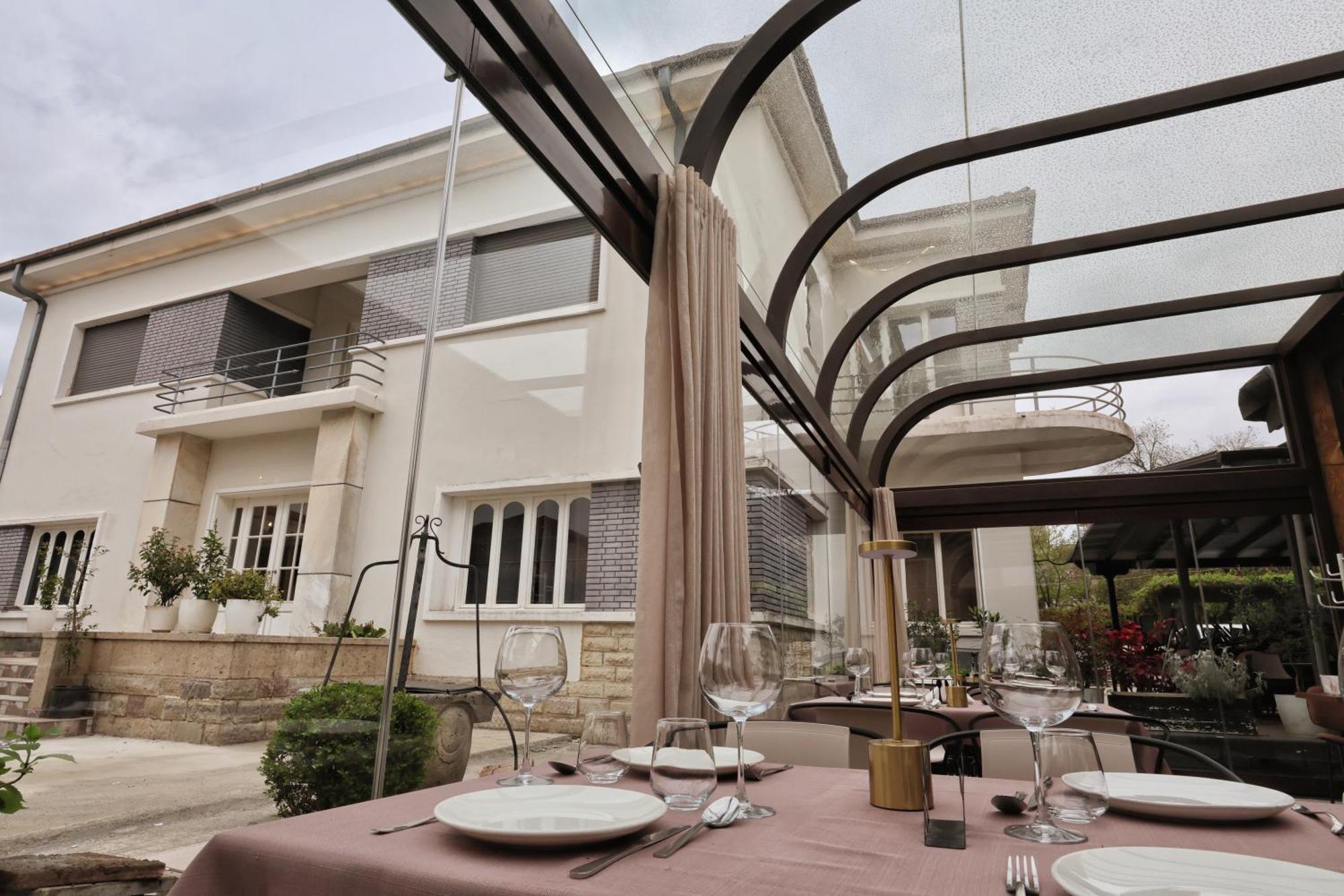 Vila Casablanca - Boutique Hotel & Restaurant شكودر المظهر الخارجي الصورة