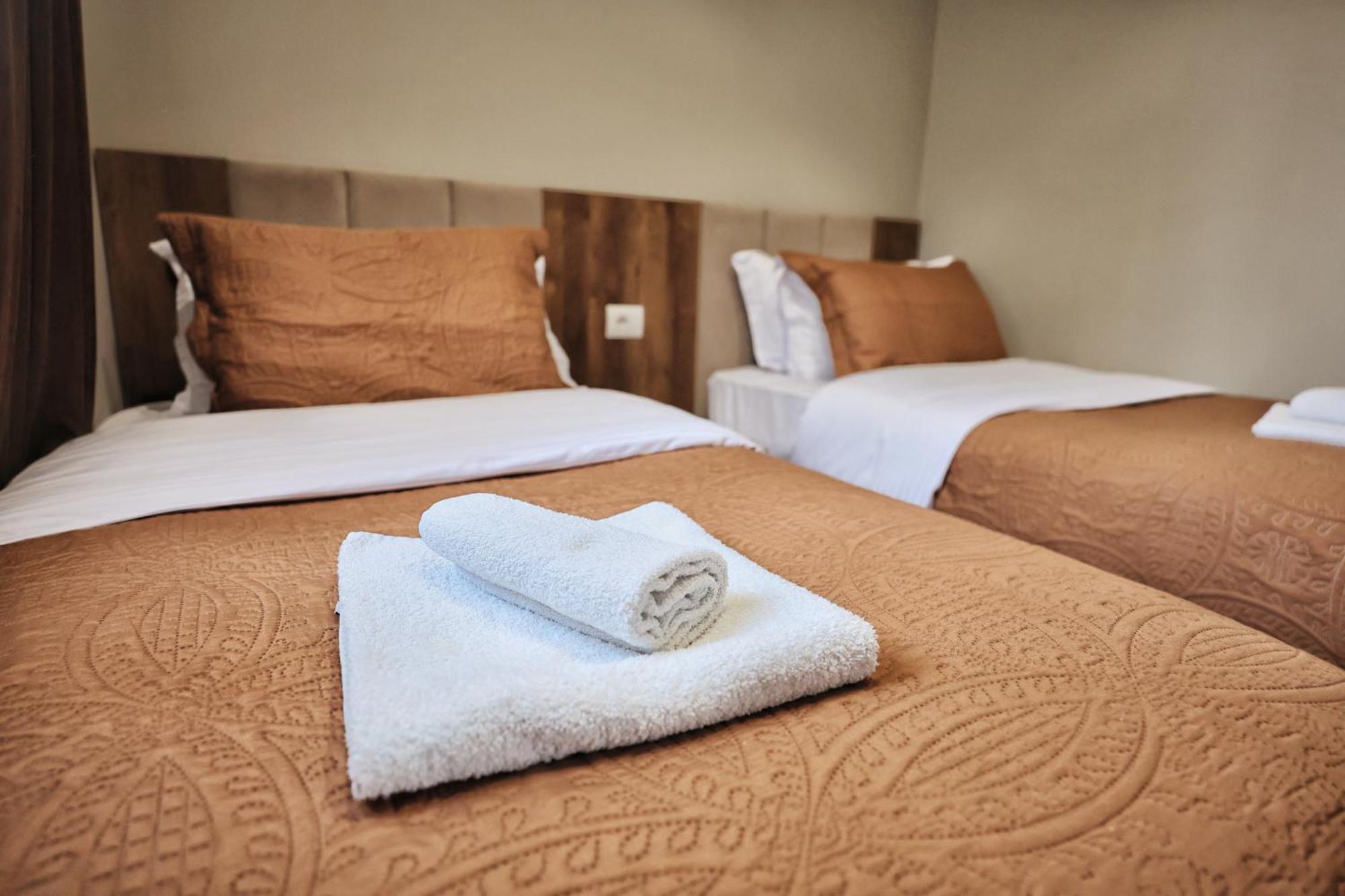 Vila Casablanca - Boutique Hotel & Restaurant شكودر المظهر الخارجي الصورة