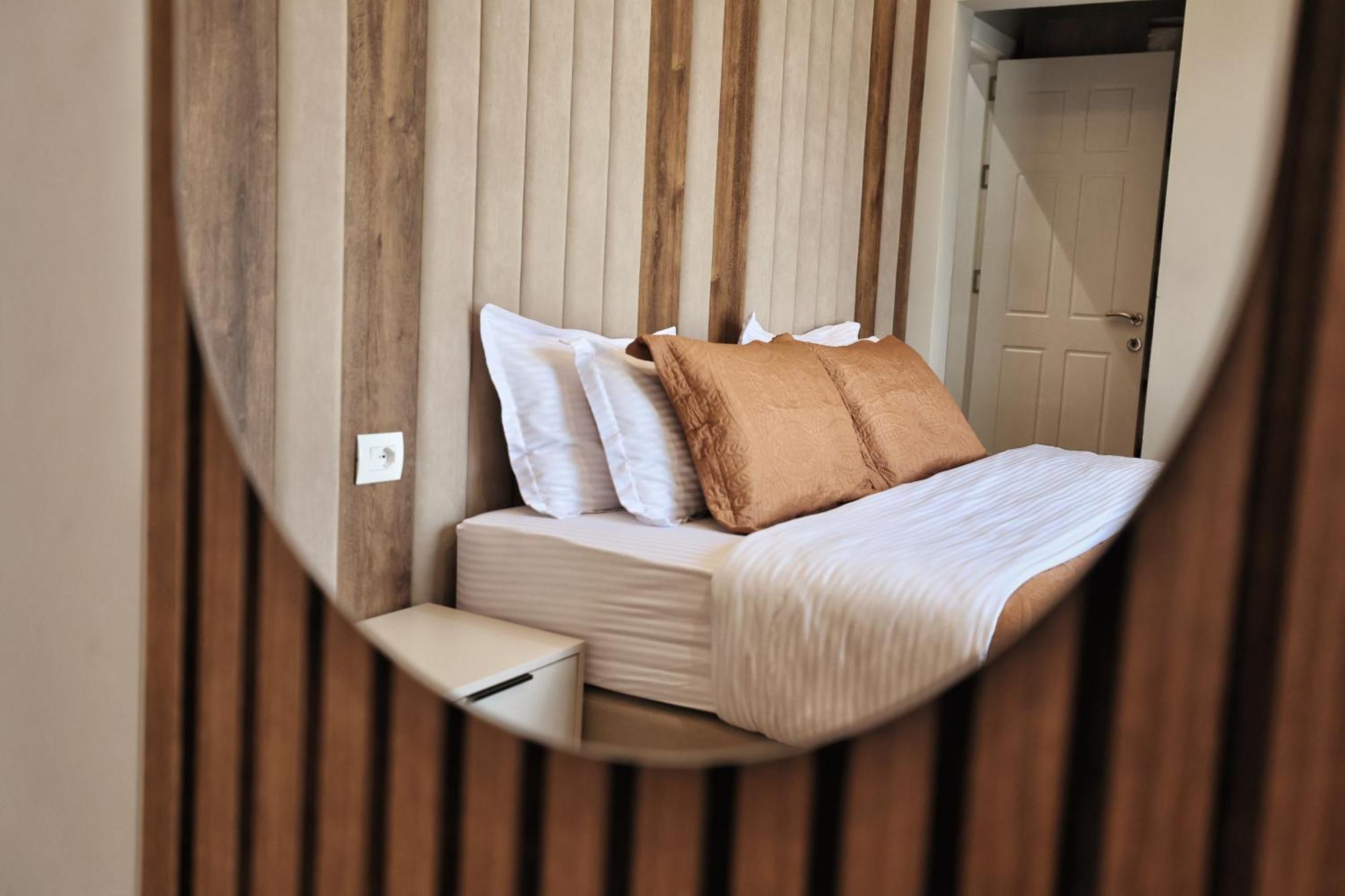 Vila Casablanca - Boutique Hotel & Restaurant شكودر المظهر الخارجي الصورة