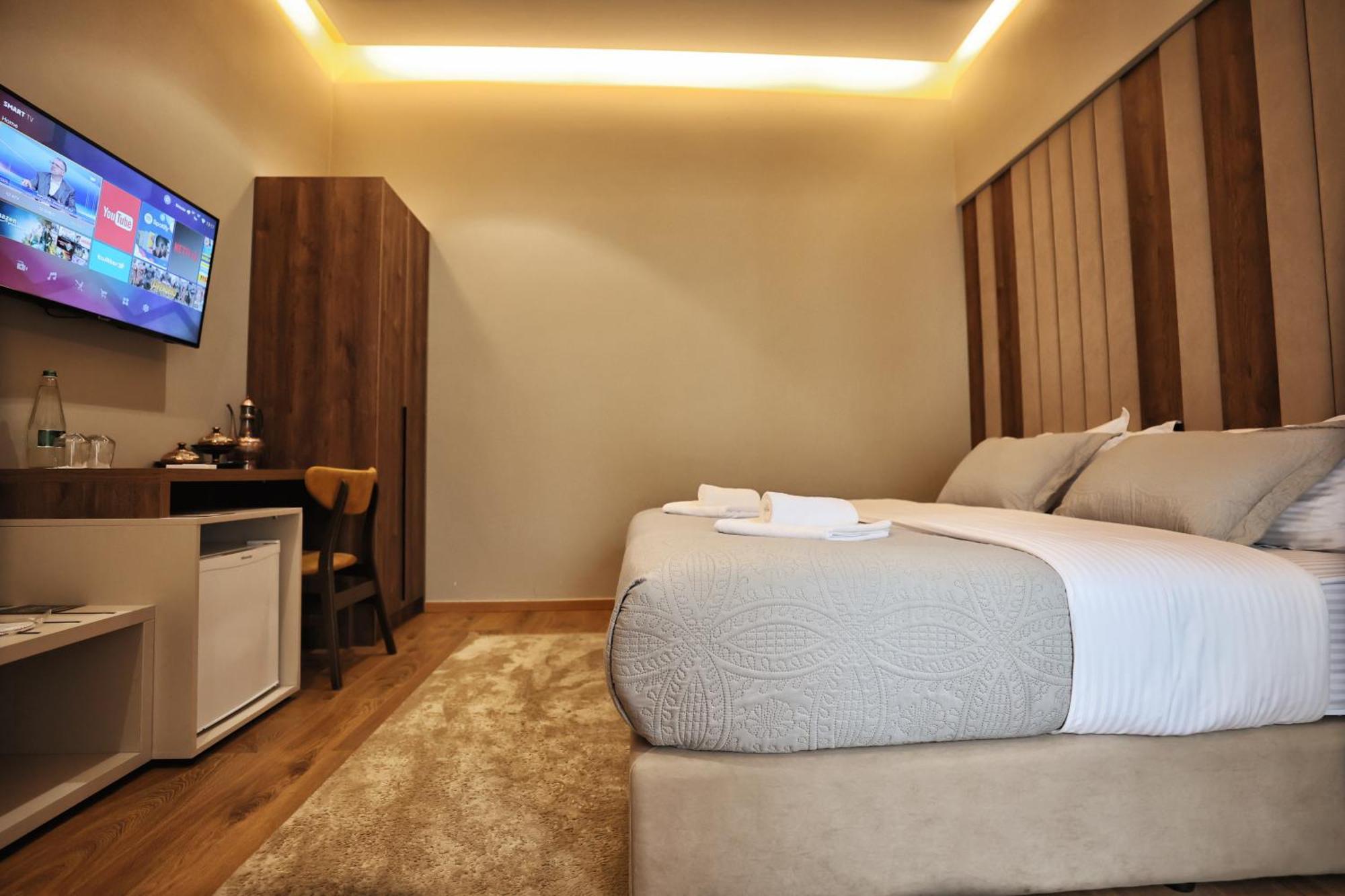 Vila Casablanca - Boutique Hotel & Restaurant شكودر المظهر الخارجي الصورة