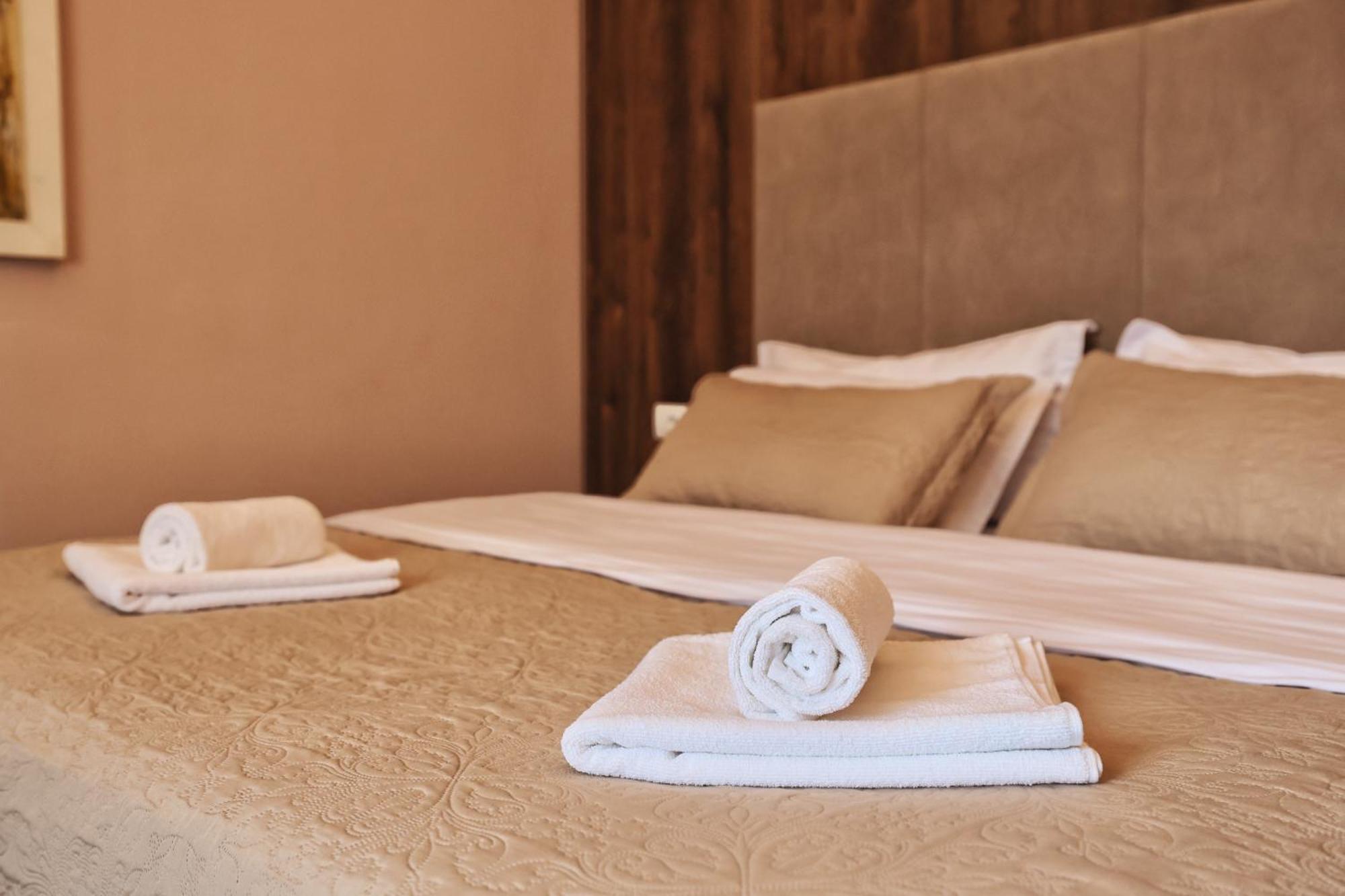 Vila Casablanca - Boutique Hotel & Restaurant شكودر المظهر الخارجي الصورة