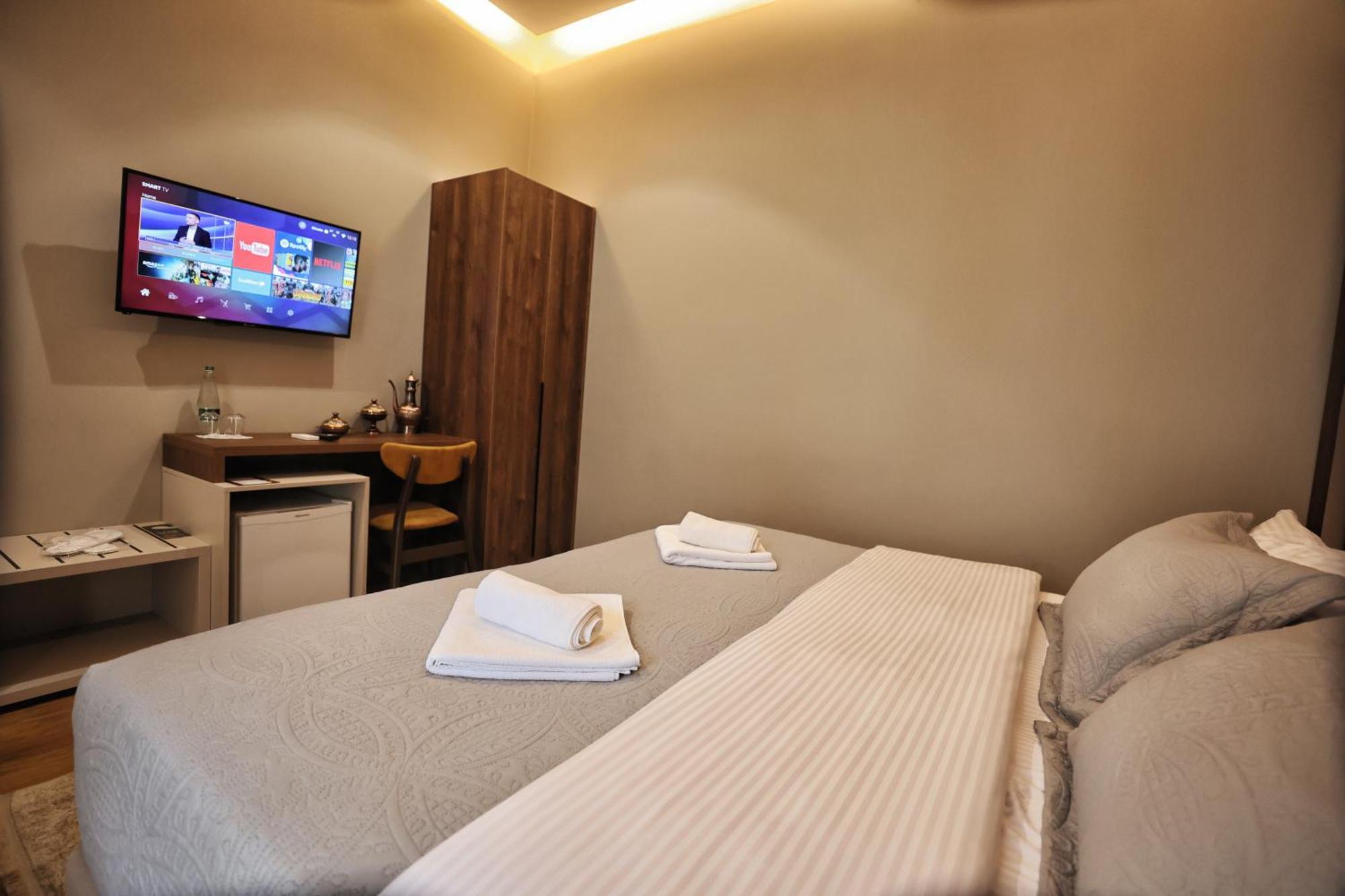 Vila Casablanca - Boutique Hotel & Restaurant شكودر المظهر الخارجي الصورة